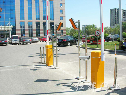 道閘系統(tǒng)8