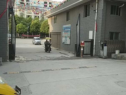 高清車牌自動(dòng)識別系統(tǒng)